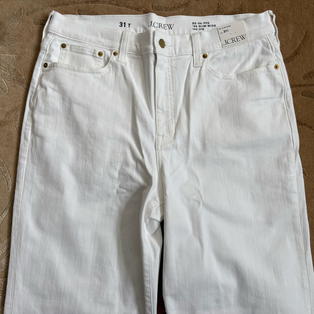 NWT, Tall J Crew White Slim Wide Leg Jeans w/ Raw Hem. Size 31 Tall, 30” inseam - Picture 6 of 12